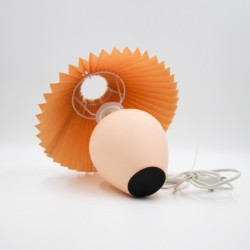 Lampe de chevet à abat jour plissé saumon