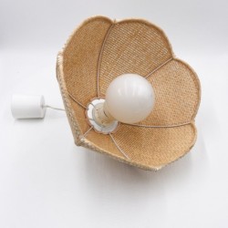 Suspension fleur vintage en osier