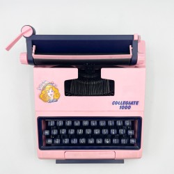 Machine à écrire rose Barbie vintage  neuve en boîte années 80