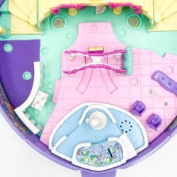 copy of Polly Pocket "La merveilleuse fête de mariage Polly", gros boitier coeur violet