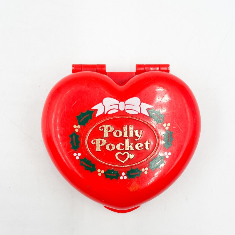 Polly Pocket "Polly's Musical Christmas Wonderland", Boitier coeur Noël