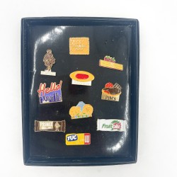 Coffret de pin's LU années 90